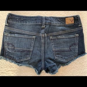 Size 6 American Eagle cut off shorts